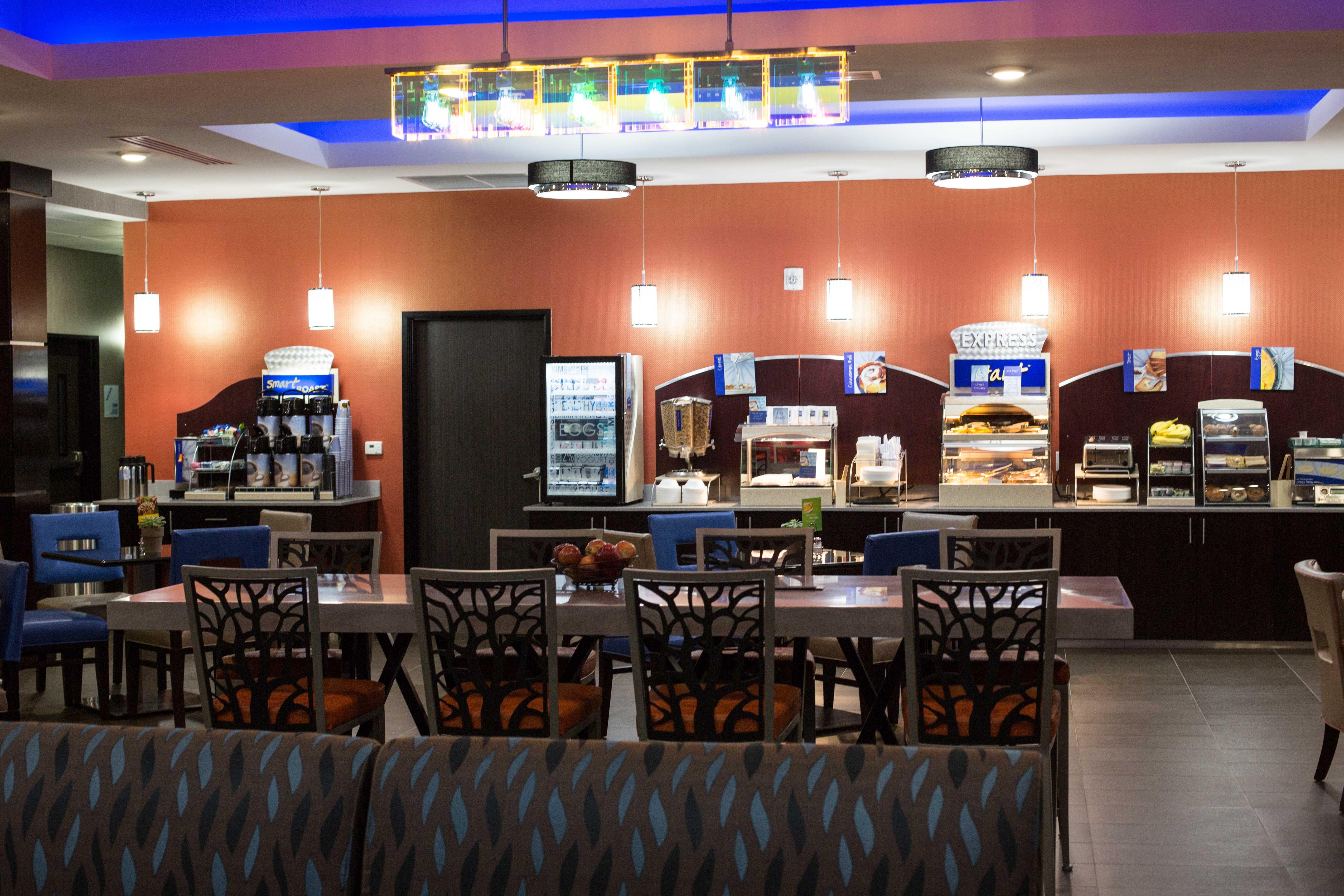 Holiday Inn Express & Suites Oklahoma City Southeast By Ihg Exterior foto